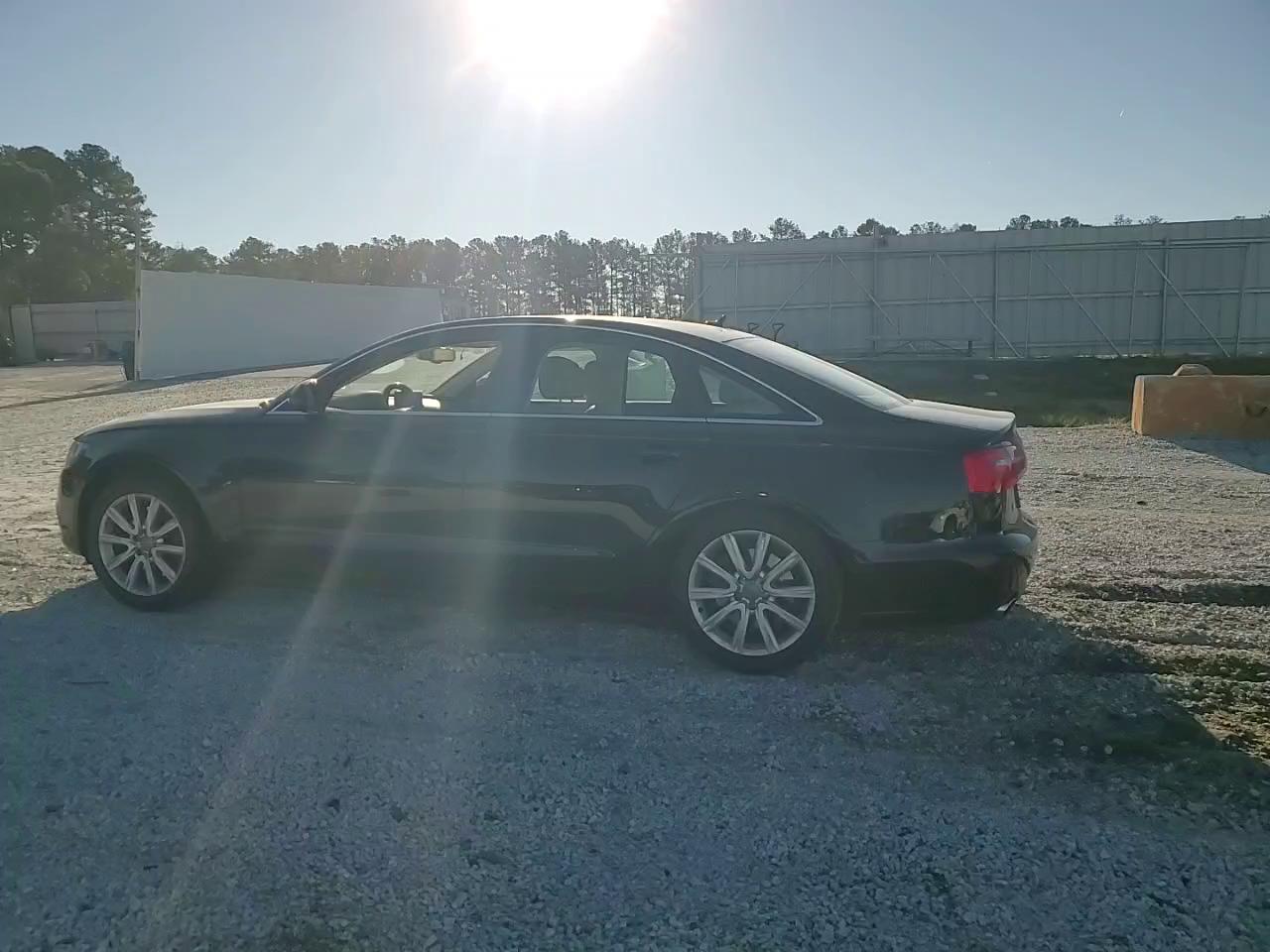 Фото: WAUCFAFC0EN118785