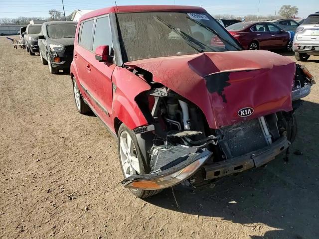 2011 Kia Soul + VIN: KNDJT2A28B7294538 Lot: 92660975