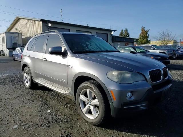 2007 BMW X5 3.0I VIN: 4USFE43567LY79064 Lot: 90909305