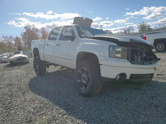 2011 GMC Sierra K1500 Denali VIN: 3GTP2XE22BG255663 Lot: 91081095