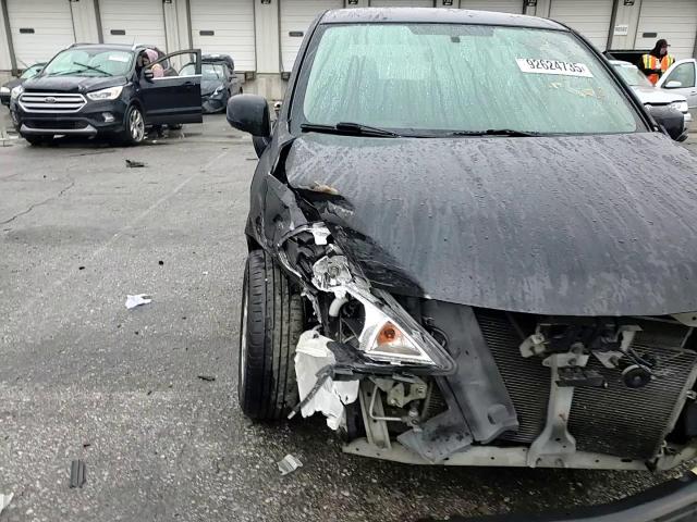 2009 Nissan Versa S VIN: 3N1BC13E59L393073 Lot: 92624735