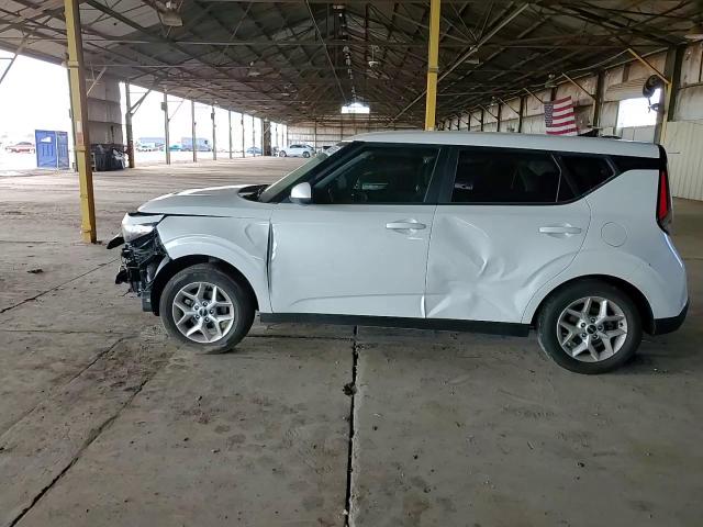 2023 Kia Soul Lx VIN: KNDJ23AU2P7840686 Lot: 94562685