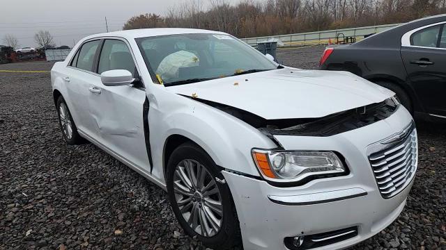 2013 Chrysler 300 VIN: 2C3CCARG3DH685577 Lot: 93418115