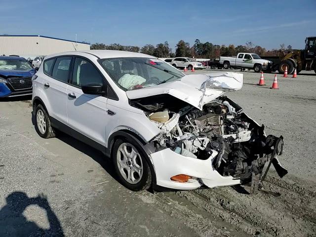 2017 Ford Escape S VIN: 1FMCU0F72HUE51923 Lot: 91081145