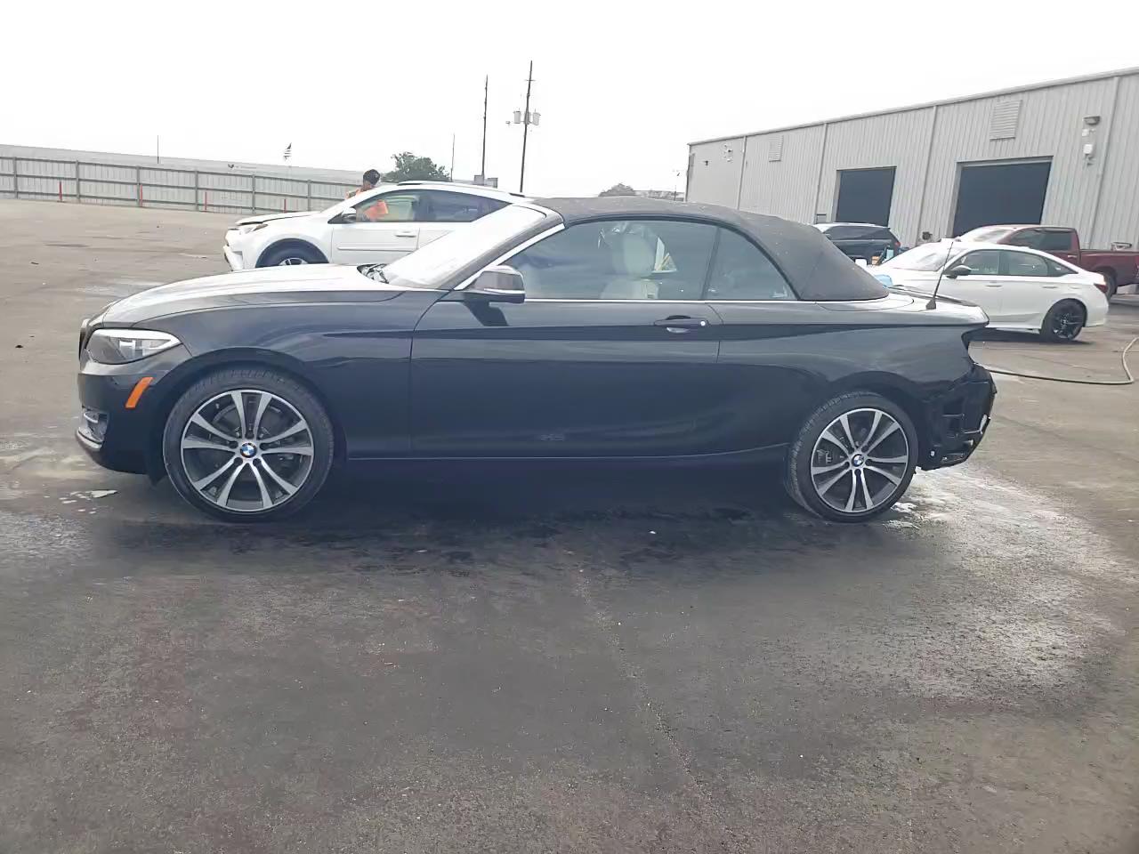 Фото: WBA2K9C52HV646909