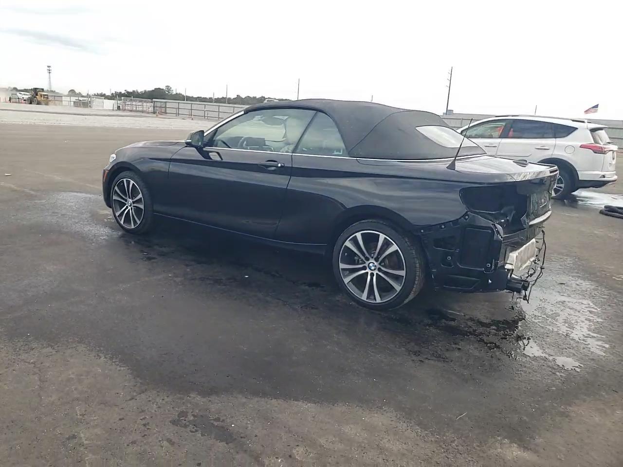 Фото: WBA2K9C52HV646909