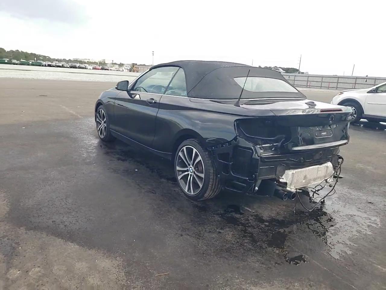 Фото: WBA2K9C52HV646909