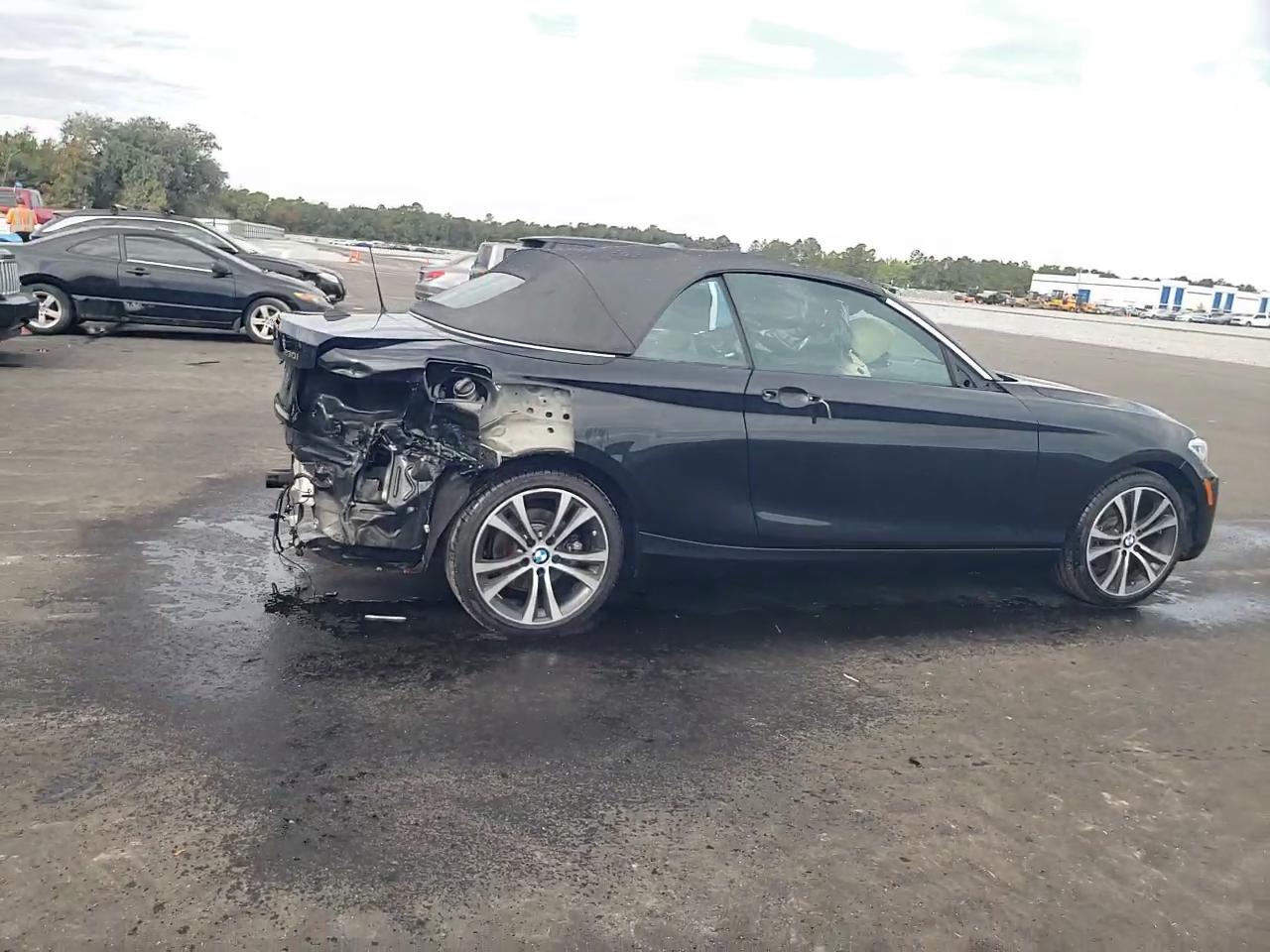 Фото: WBA2K9C52HV646909