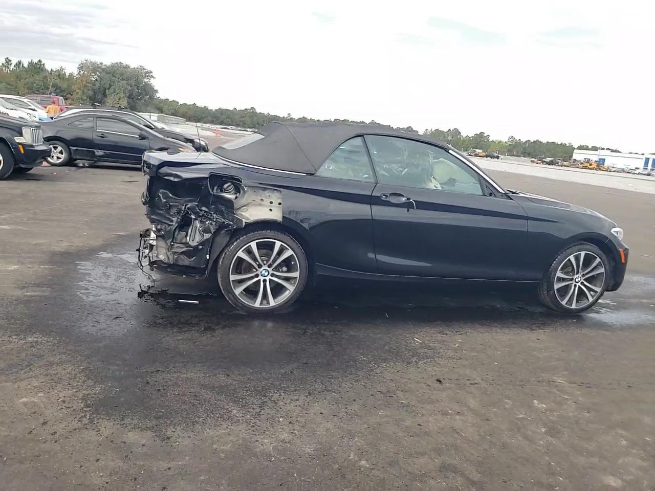 Фото: WBA2K9C52HV646909