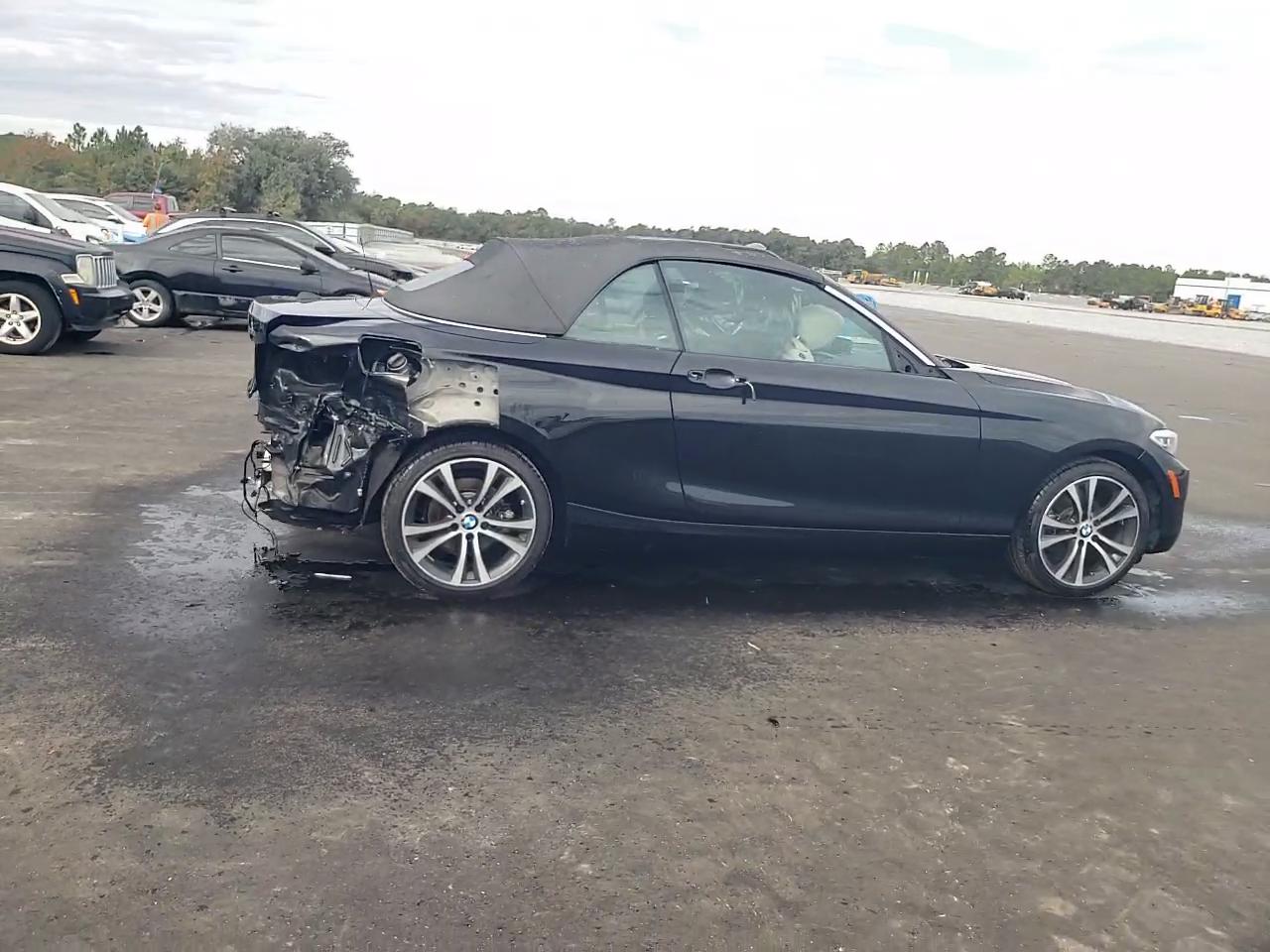 Фото: WBA2K9C52HV646909