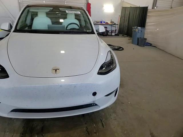 2021 Tesla Model Y VIN: 5YJYGDEF7MF266867 Lot: 92093205