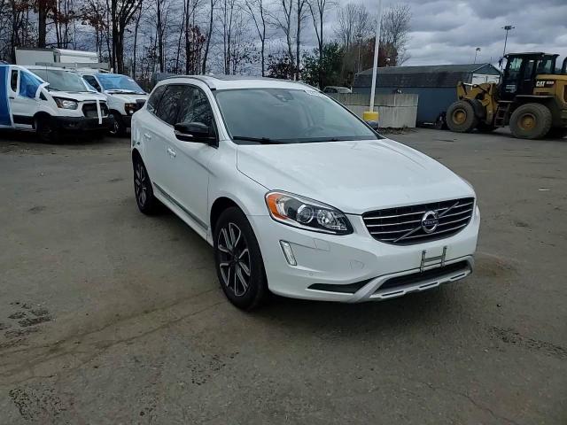 2017 Volvo Xc60 T6 Dynamic VIN: YV449MRR0H2031200 Lot: 92637905