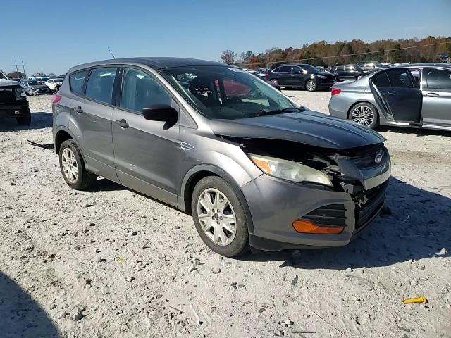2014 Ford Escape S VIN: 1FMCU0F73EUC65142 Lot: 92367645
