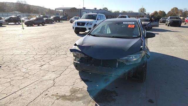 2017 Toyota Corolla L VIN: 5YFBURHE9HP687787 Lot: 92581715