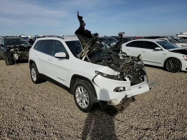 2016 Jeep Cherokee Latitude VIN: 1C4PJLCB8GW319955 Lot: 93243035