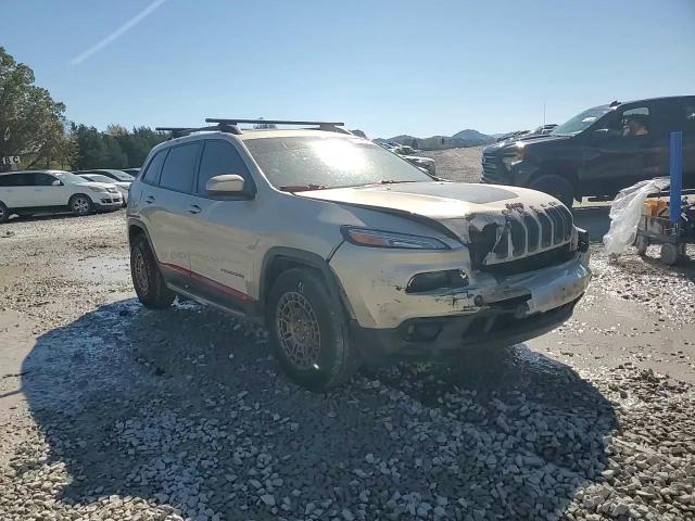 2014 Jeep Cherokee Latitude VIN: 1C4PJMCS5EW184209 Lot: 90467375