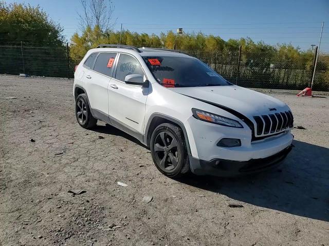 2016 Jeep Cherokee Latitude VIN: 1C4PJMCS1GW197395 Lot: 91361155
