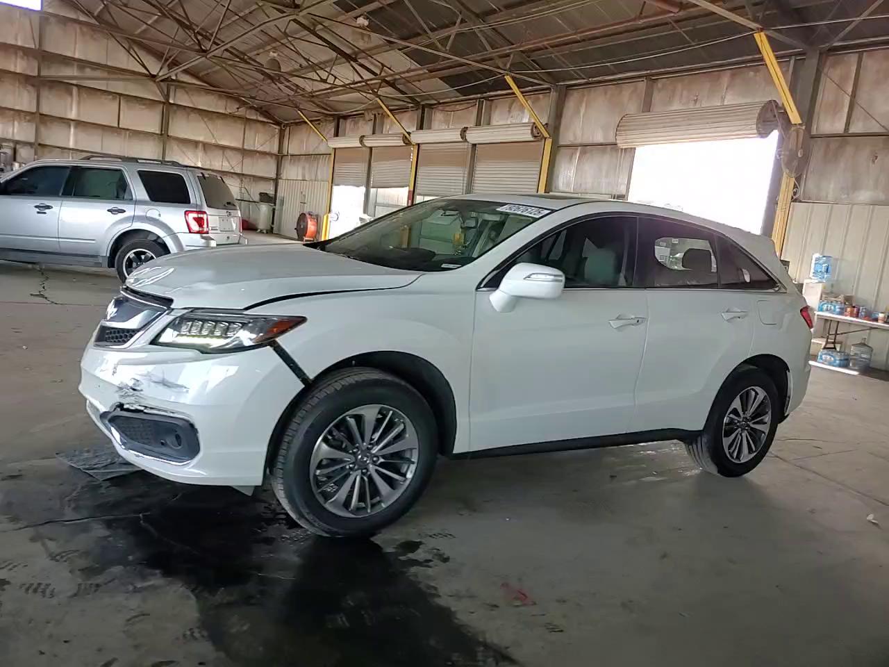 Фото: 5J8TB4H70HL010829