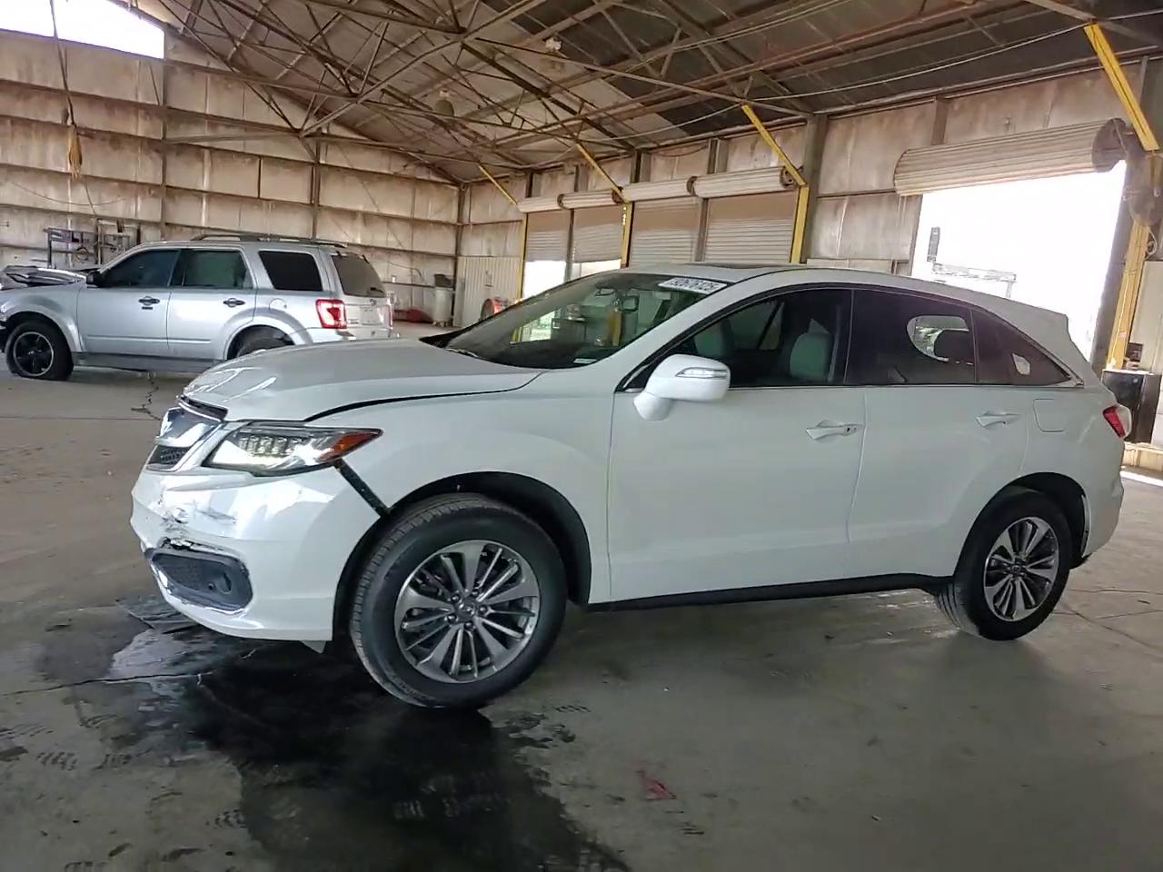 Фото: 5J8TB4H70HL010829