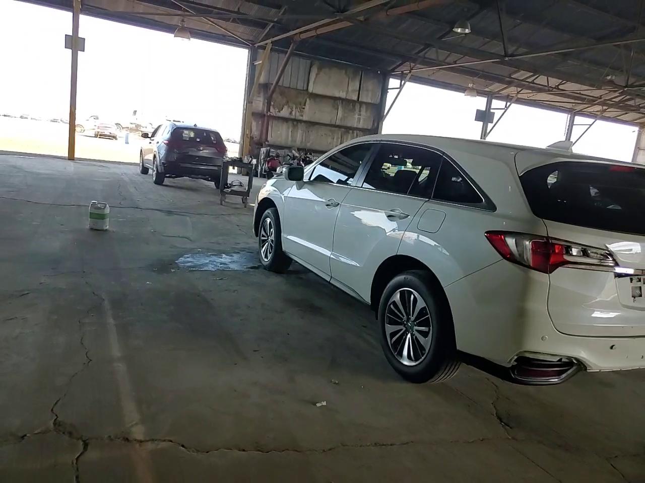 Фото: 5J8TB4H70HL010829