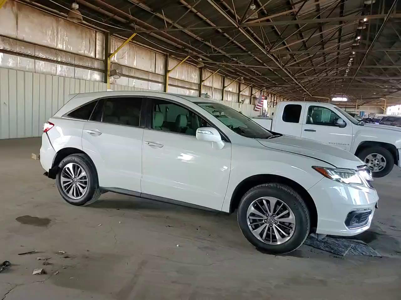 Фото: 5J8TB4H70HL010829