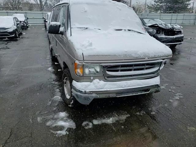 2002 Ford Econoline E150 Van VIN: 1FDRE14L92HA94107 Lot: 92055665