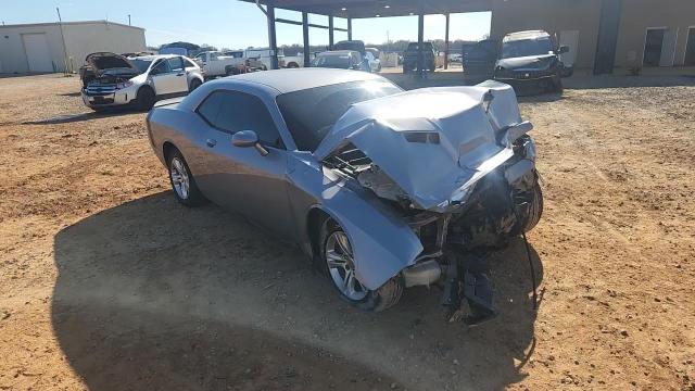 2018 Dodge Challenger Sxt VIN: 2C3CDZAG8JH127811 Lot: 93281755