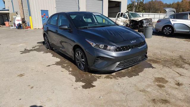 2024 Kia Forte Lx VIN: 3KPF24AD8RE744141 Lot: 92090185