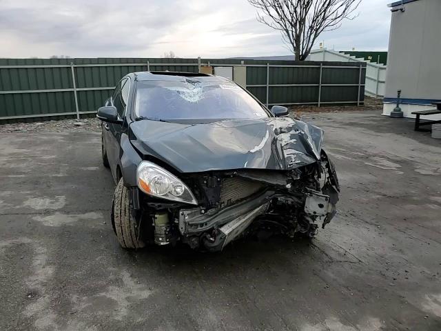 2013 Volvo S60 T5 VIN: YV1612FS7D2210580 Lot: 94465925