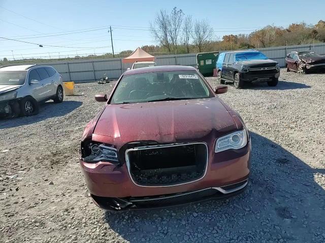 2015 Chrysler 300 Limited VIN: 2C3CCAAG9FH815912 Lot: 92916475