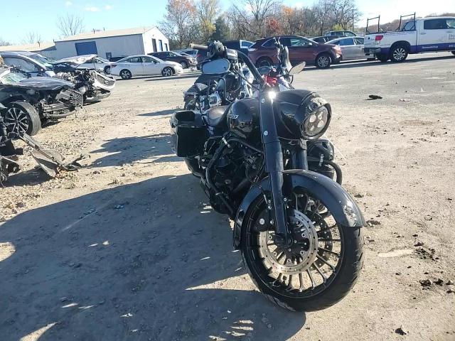 2017 Harley-Davidson Flhrxs VIN: 1HD1KVC23HB693282 Lot: 91772285