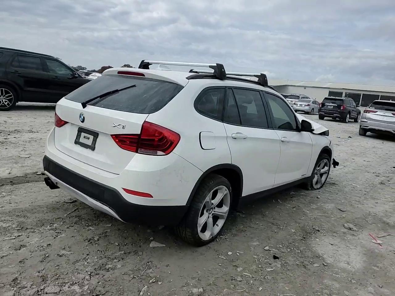 Фото: WBAVM5C59DVV89165