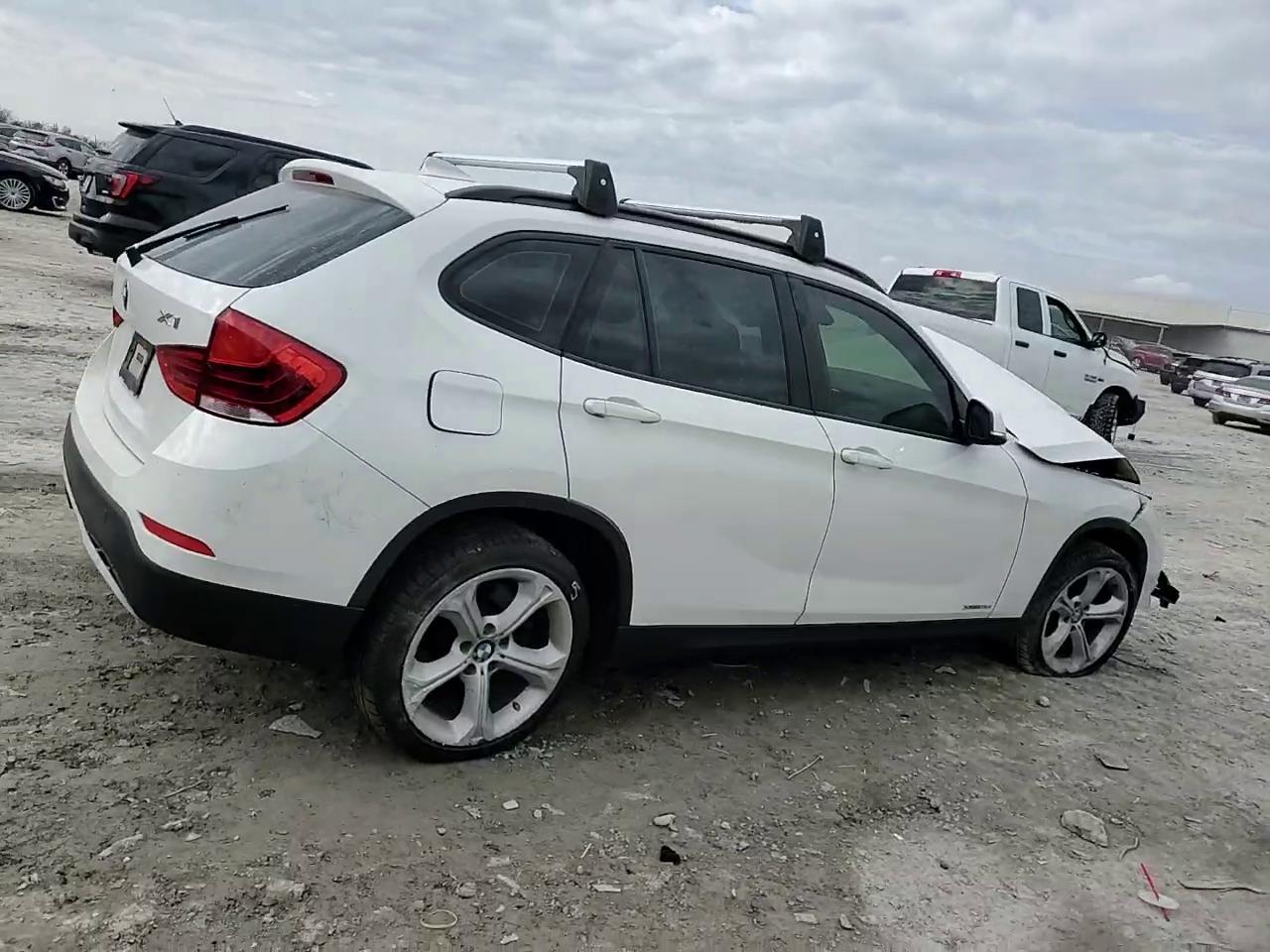 Фото: WBAVM5C59DVV89165