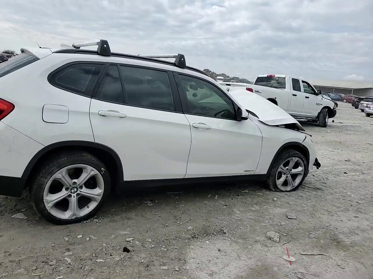 Фото: WBAVM5C59DVV89165