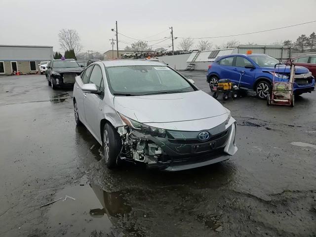 2022 Toyota Prius Prime Le VIN: JTDKAMFP8N3222826 Lot: 93900645