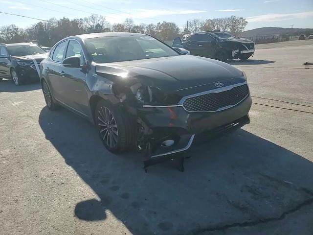 2017 Kia Cadenza Premium VIN: KNALB4J19H5086717 Lot: 93278815