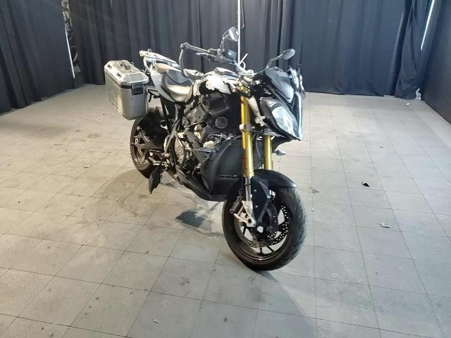 2016 BMW S 1000 Xr VIN: WB10D1304GZ462182 Lot: 92941875