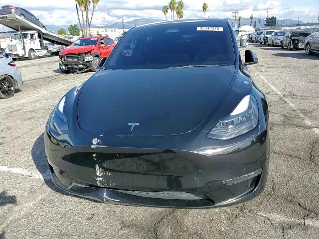 2023 Tesla Model Y VIN: 7SAYGDEFXPF897149 Lot: 92840375