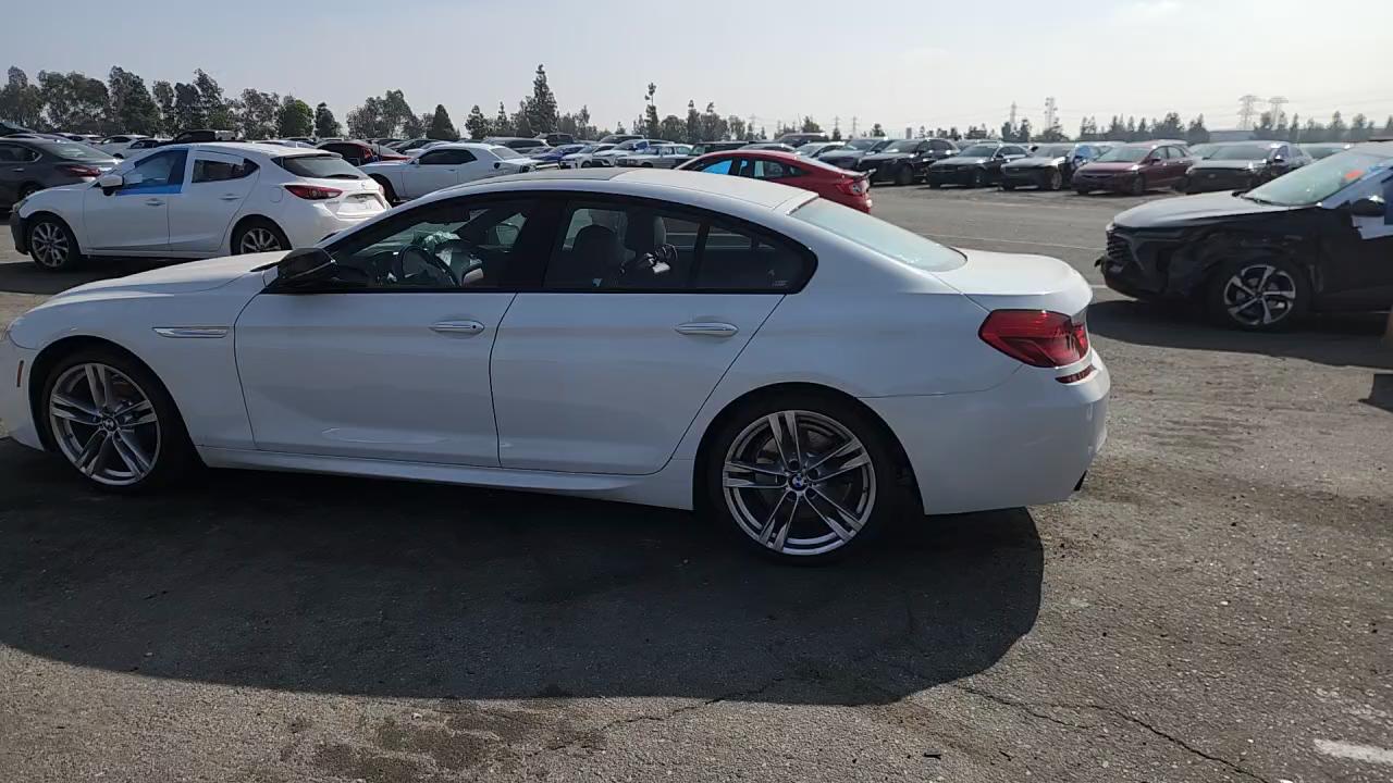 Фото: WBA6D0C57HG639420