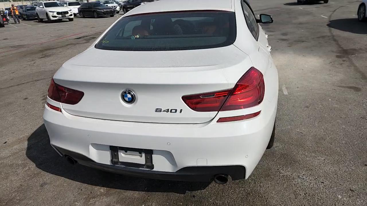 Фото: WBA6D0C57HG639420