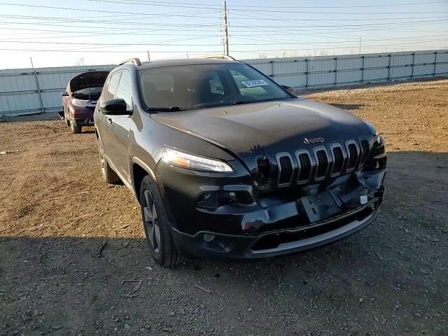 2016 Jeep Cherokee Latitude VIN: 1C4PJMCS9GW289502 Lot: 92162525