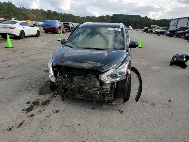 2020 Nissan Kicks Sr VIN: 3N1CP5DV1LL568165 Lot: 93529345