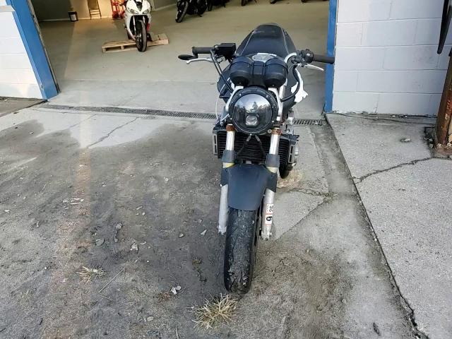 2003 Honda Cb900 F VIN: JH2SC48023M100990 Lot: 94368555