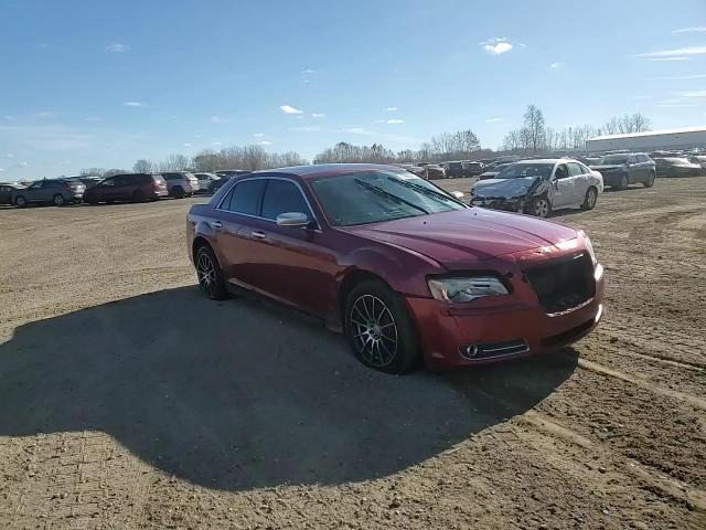 2013 Chrysler 300C Luxury VIN: 2C3CCAST2DH567592 Lot: 92953435