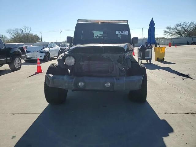 2015 Jeep Wrangler Unlimited Sport VIN: 1C4BJWDG8FL518946 Lot: 94644935