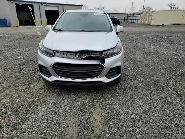 2019 Chevrolet Trax Ls VIN: 3GNCJNSB3KL216489 Lot: 92938025