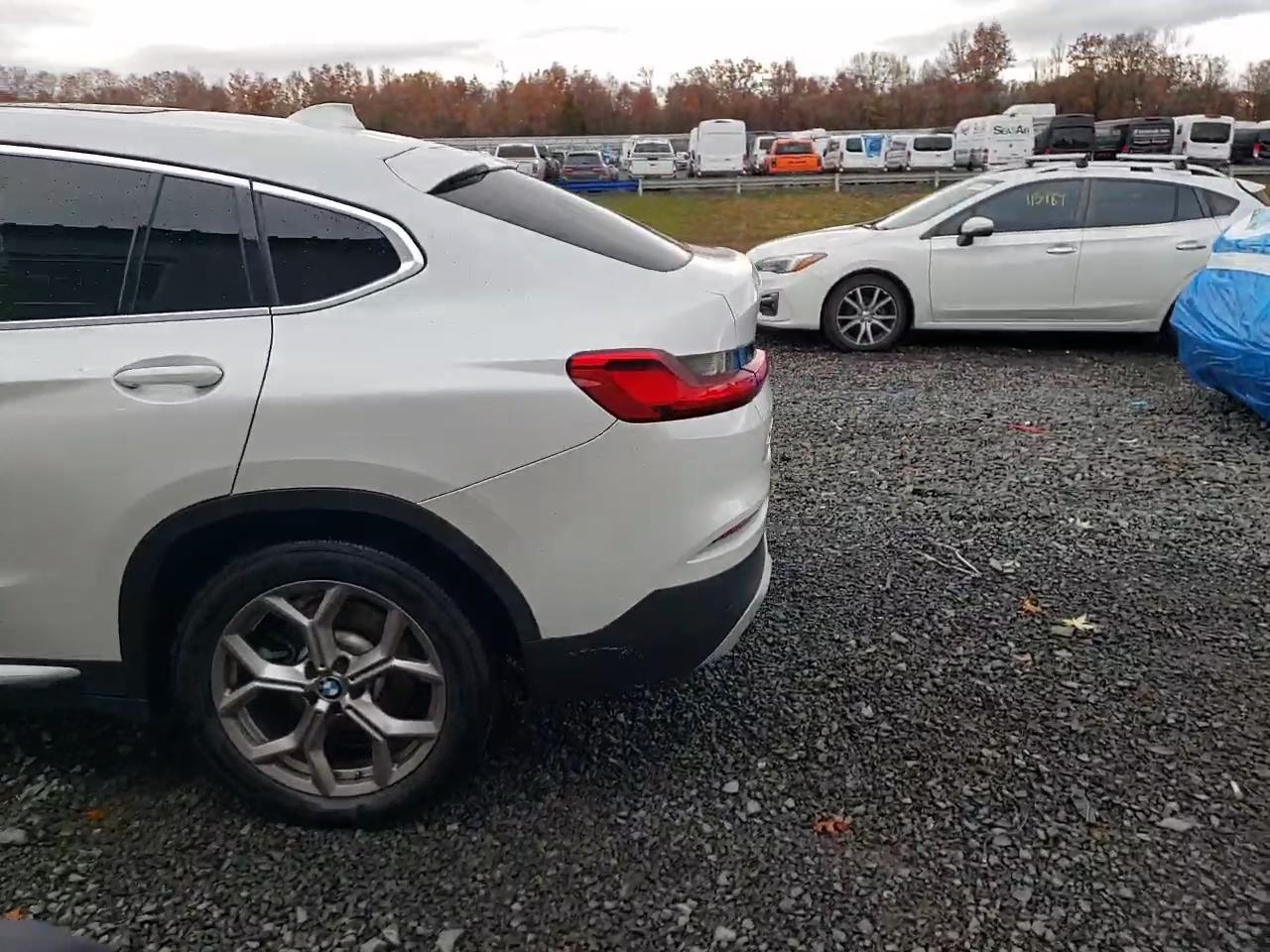 Фото: 5UX2V1C05M9F95703