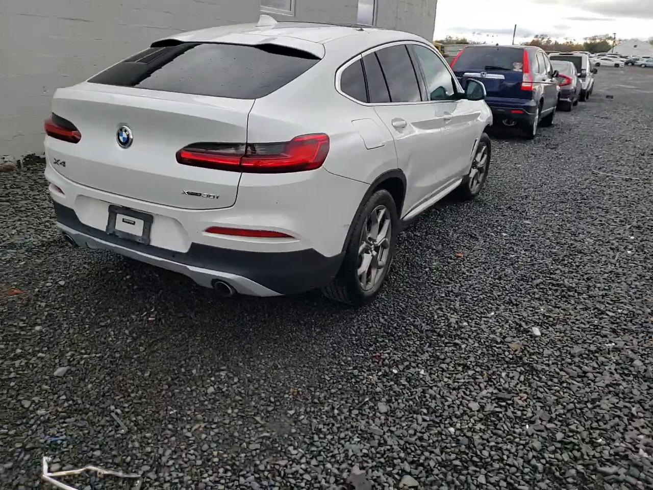 Фото: 5UX2V1C05M9F95703