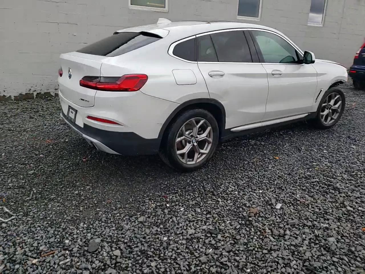 Фото: 5UX2V1C05M9F95703