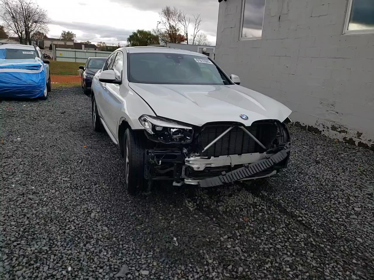 Фото: 5UX2V1C05M9F95703